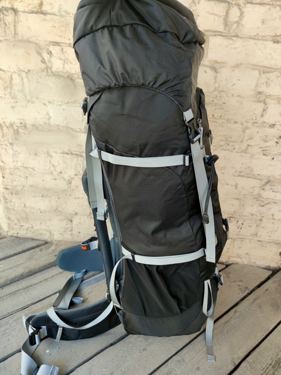 Рюкзак туристический Tramp Thor 90+10 л (черный) - фото4