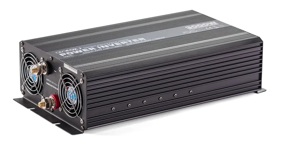 Автомобильный инвертор Geofox M 3000W/24v-2p - фото