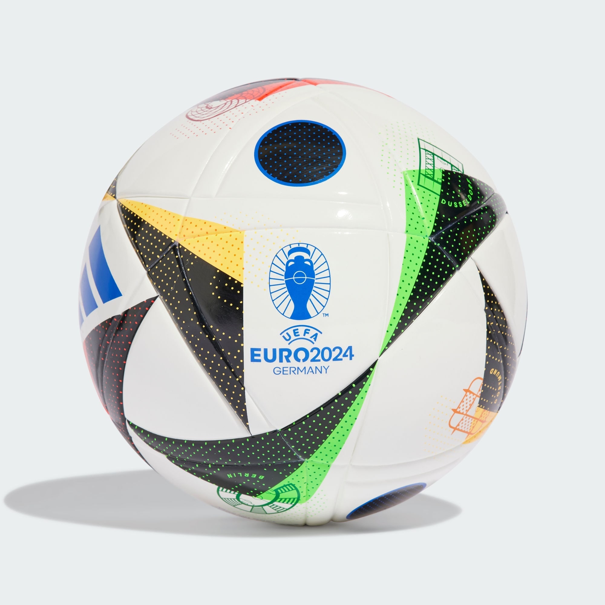 Мяч футбольный 4-го размера Adidas Fussballliebe EURO 2024 J350 IN9376 - фото2