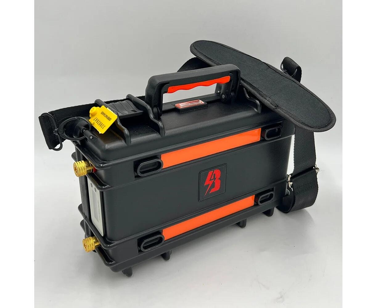Аккумулятор BatteryCraft Lifepo4 12V 50Ah BMS 100 A c Bluetooth (черный корпус) - фото
