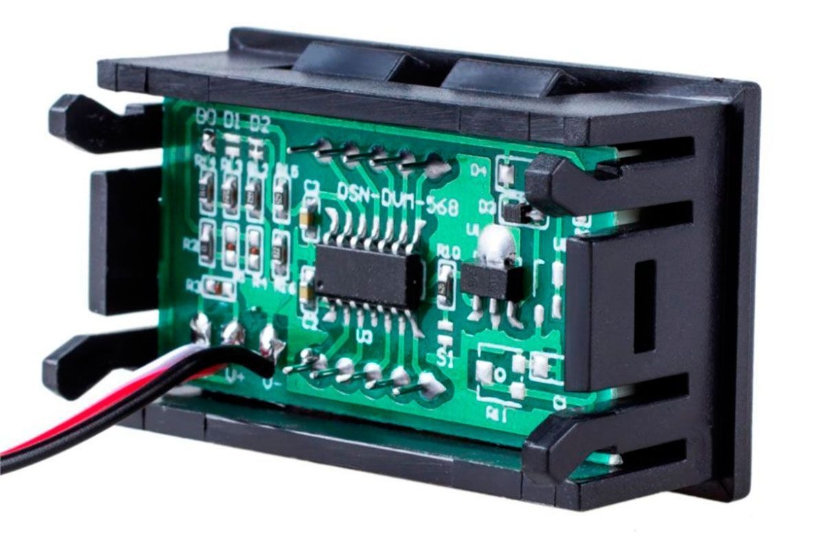 Автомобильный цифровой вольтметр ACV RM37-VTR12G зеленый - фото3