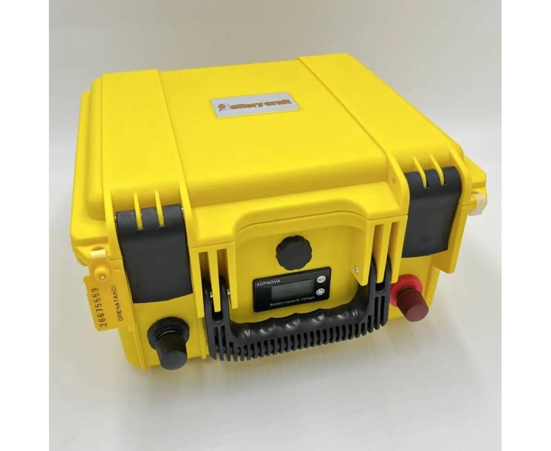 Аккумулятор BatteryCraft Lifepo4 12V 120Ah BMS 100 A c Bluetooth (желтый корпус) - фото